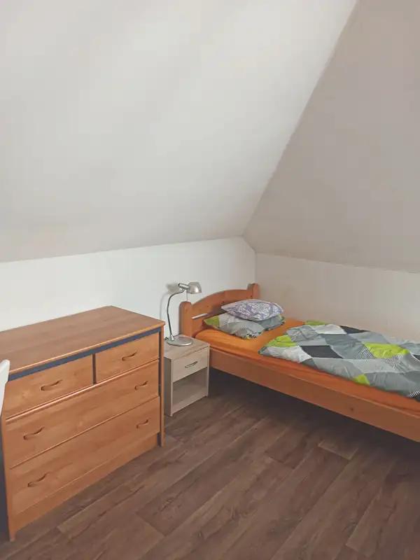 Pokoj, Hlavní 16, Jirny, Praha-východ, Středočeský kraj
