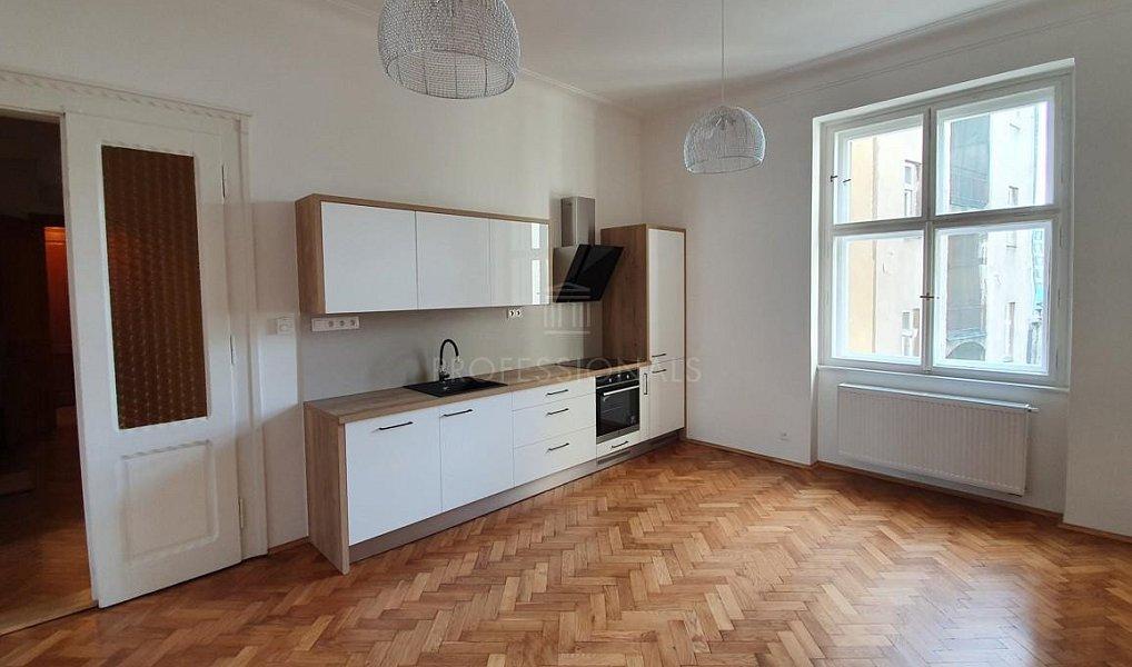3+kk, Ostrovského, Praha 5 - Smíchov