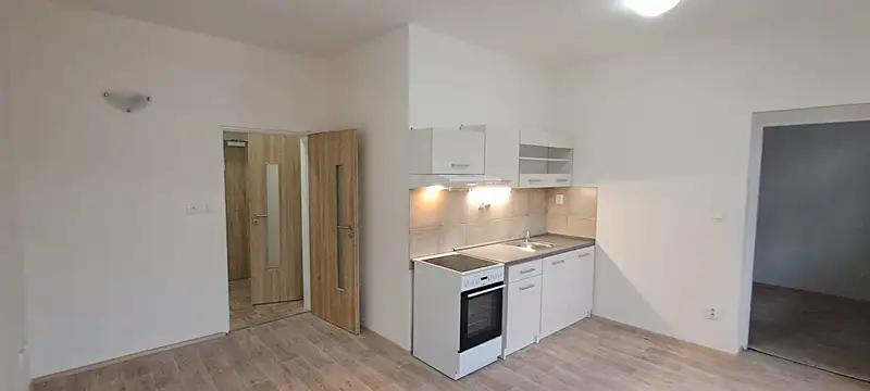 2+kk, U Koupaliště 151, Peruc, Louny, Ústecký kraj