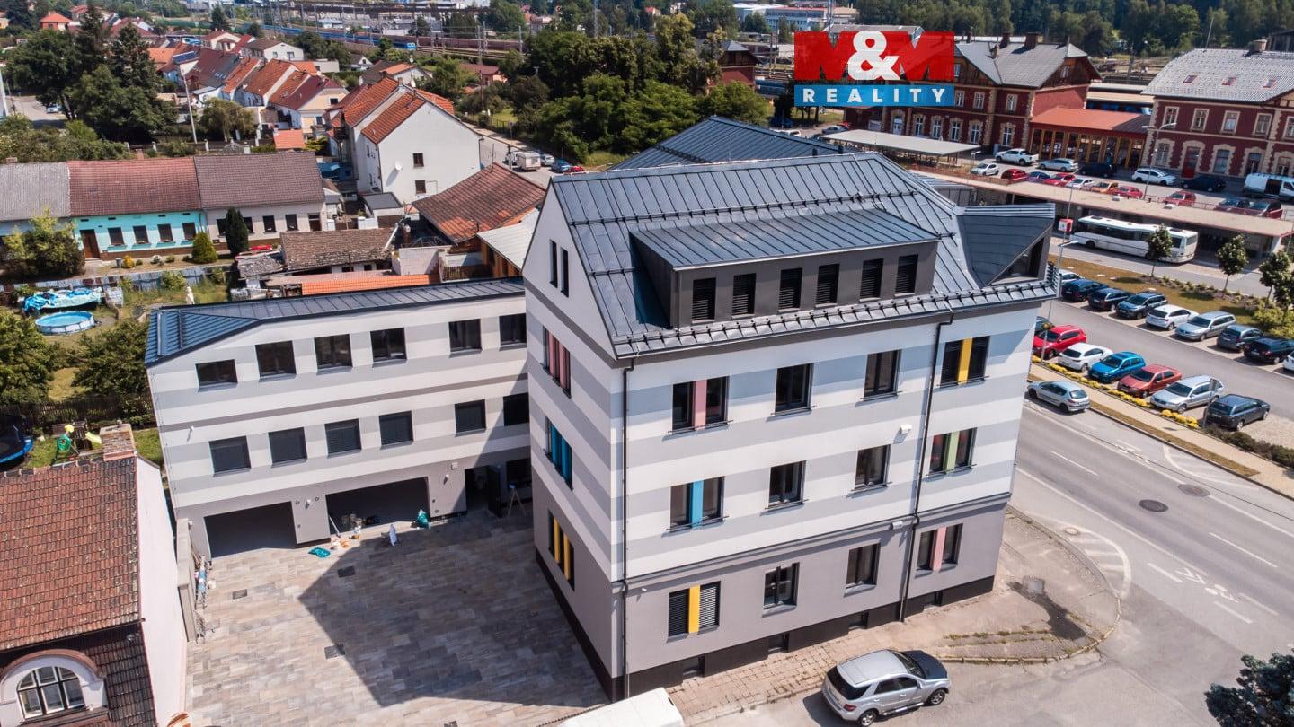 2+kk, Třída Čs. armády, Veselí nad Lužnicí, Tábor, Jihočeský kraj