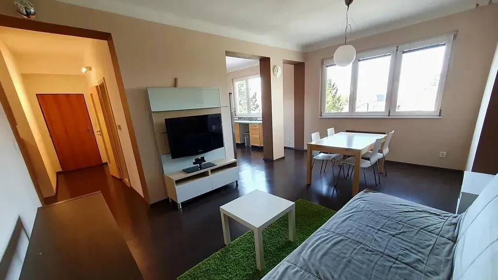 2+1, V Poustkách 7, Tursko, Praha-západ, Středočeský kraj