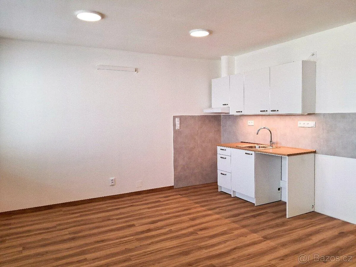 1+kk, Žatčany, Brno-venkov, Jihomoravský kraj