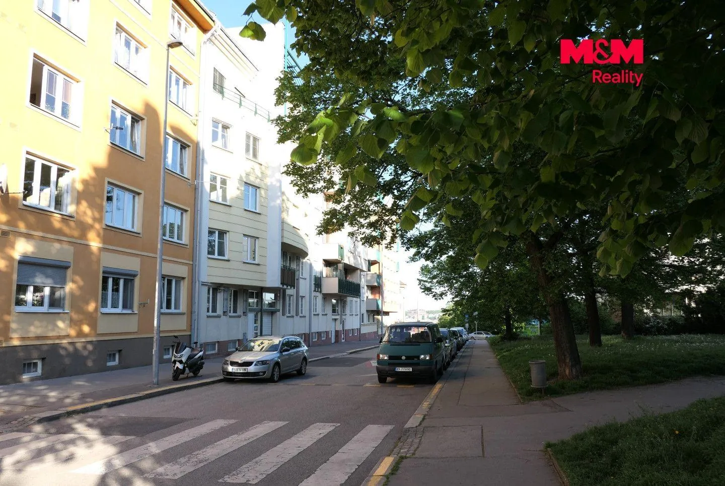 1+kk, Kašparovo náměstí 362/2, Praha 8 - Libeň