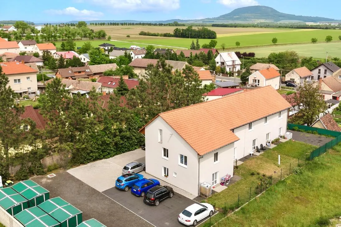 1+kk, Račiněves, Litoměřice, Ústecký kraj