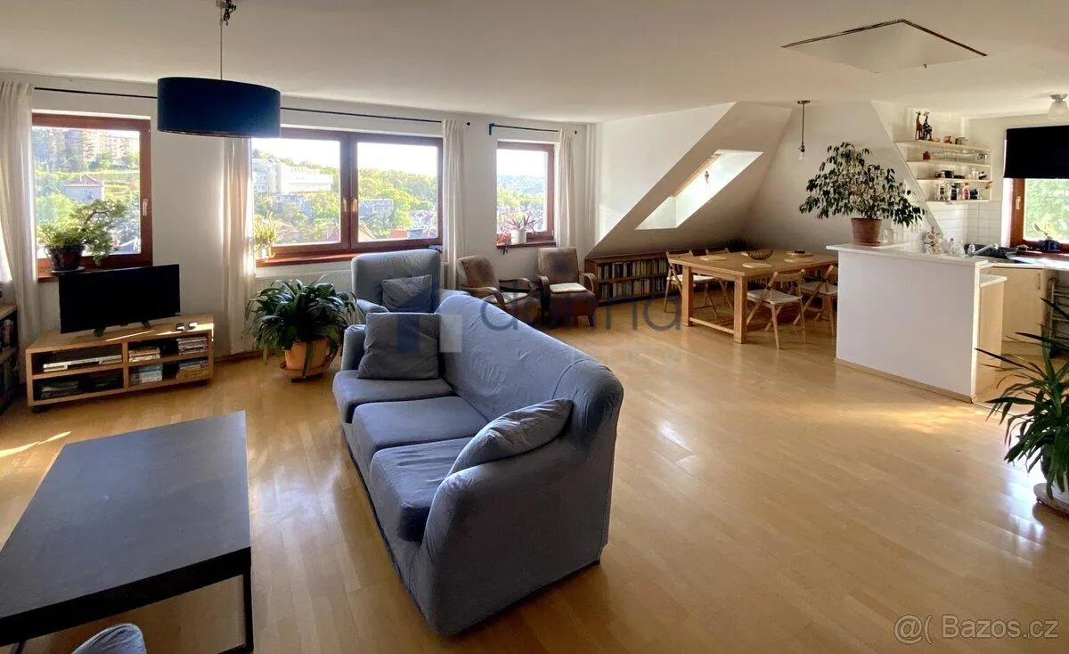 4+kk, Kubištova, Praha 4 - Podolí