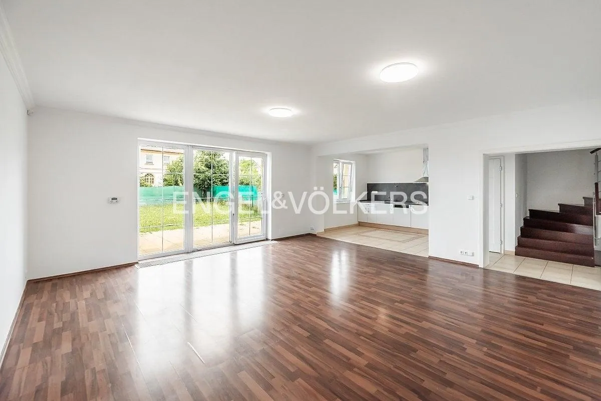 4+kk, Růžová 527, Jesenice, Praha-západ, Středočeský kraj