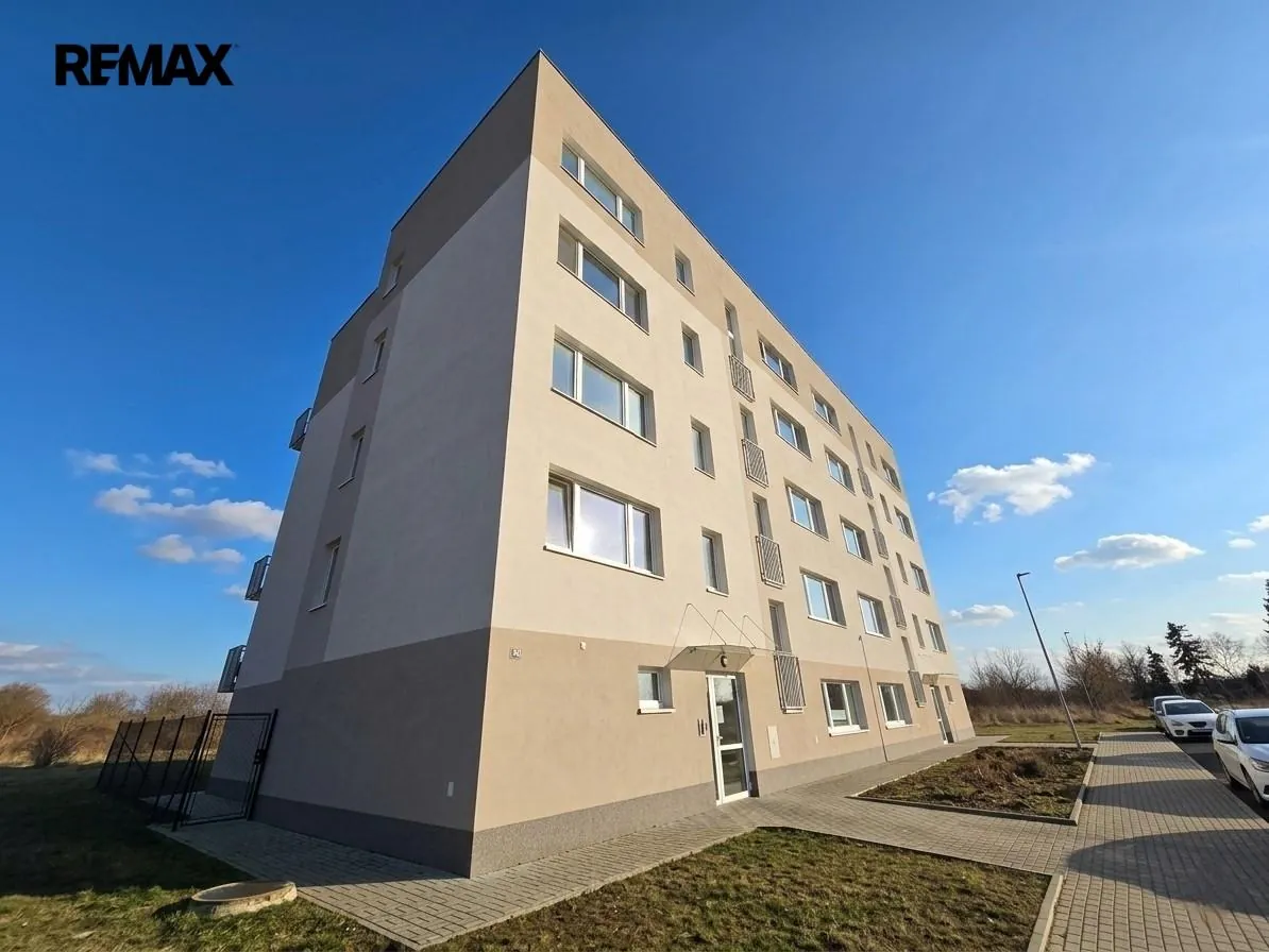 1+kk, Husova 3326/1, Žatec, Louny, Ústecký kraj