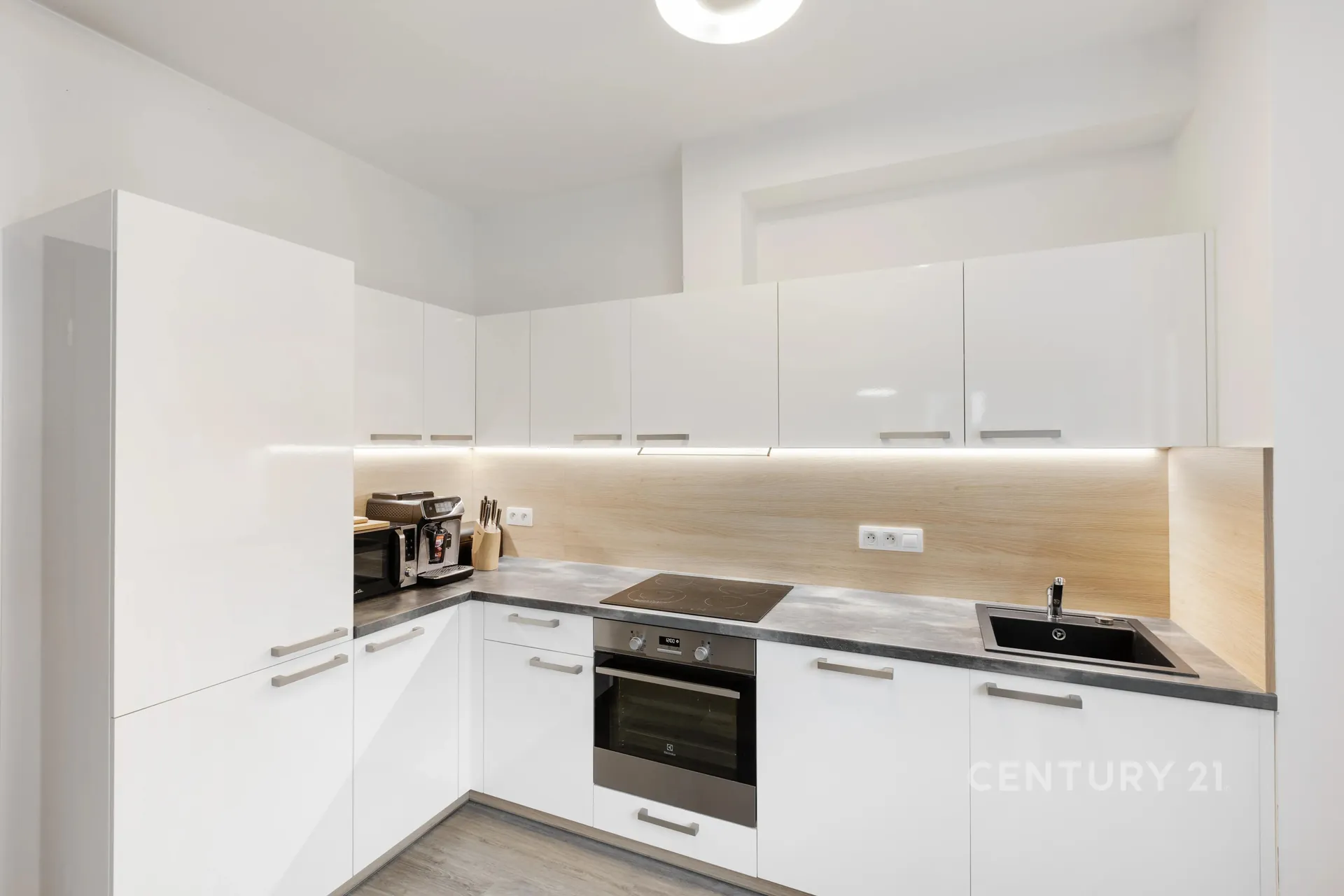2+kk, Saarinenova 1129/1, Praha 9 - Hloubětín