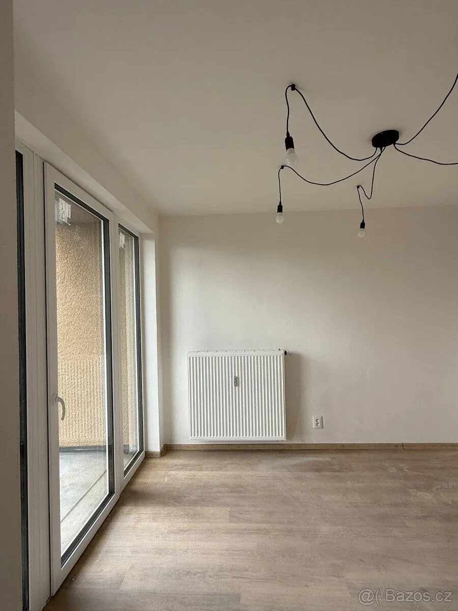 3+kk, V Zahrádkách, Pardubice, Pardubický kraj