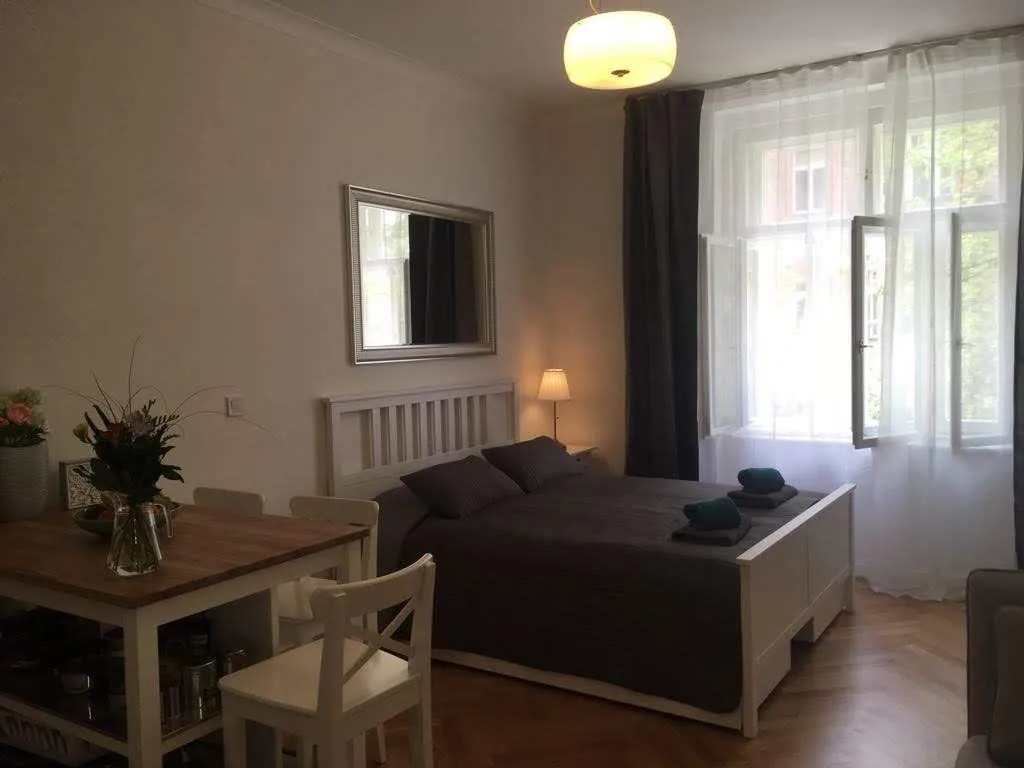 1+kk, Slavíkova 1190/18, Praha 2 - Vinohrady