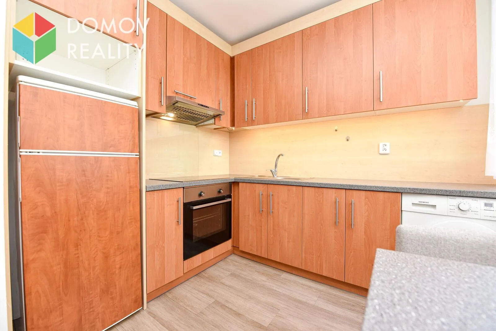 1+kk, Nad Stadionem 344, Králův Dvůr, Beroun, Středočeský kraj