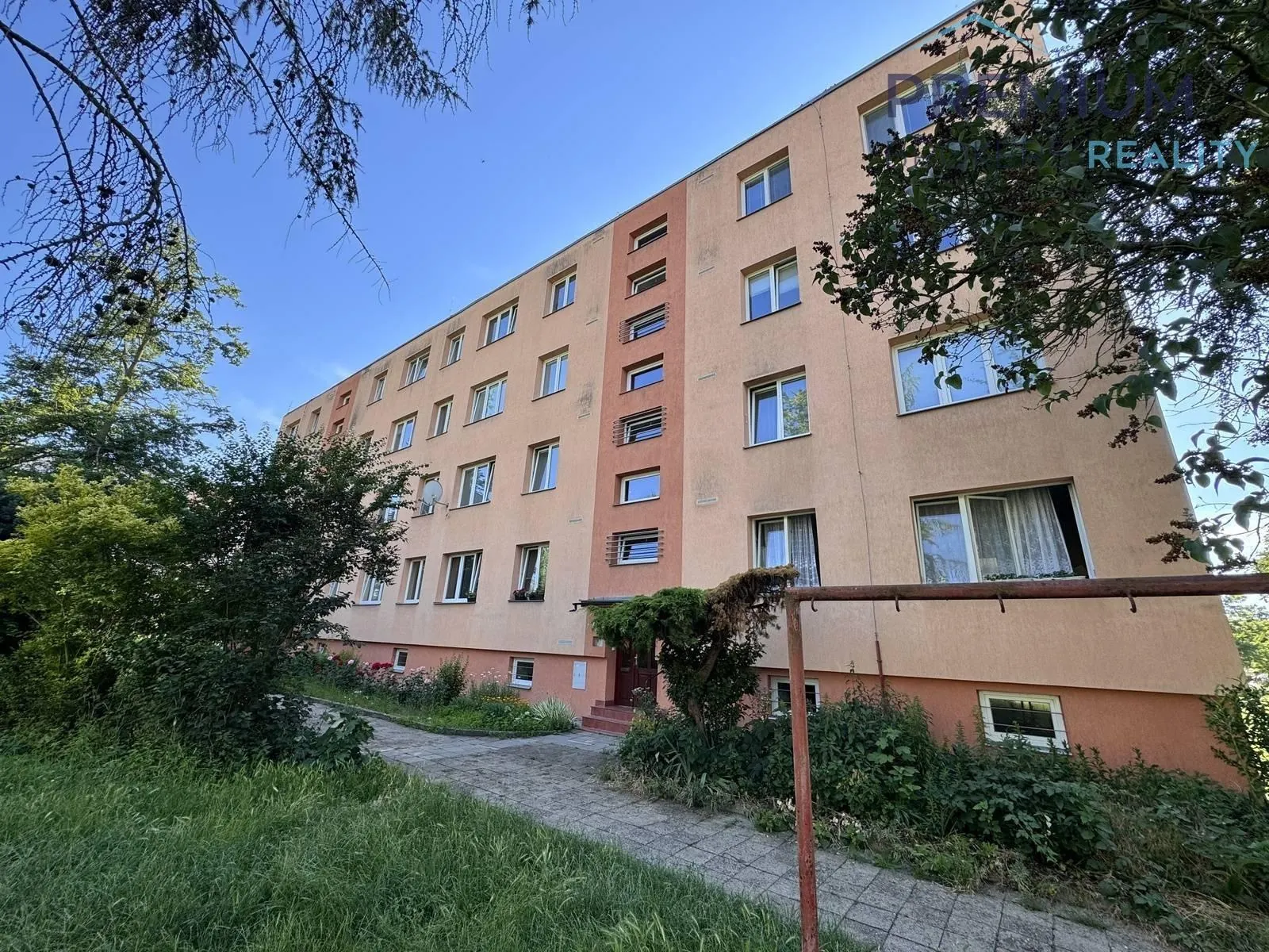 2+1, Hájkova 2073, Žatec, Louny, Ústecký kraj