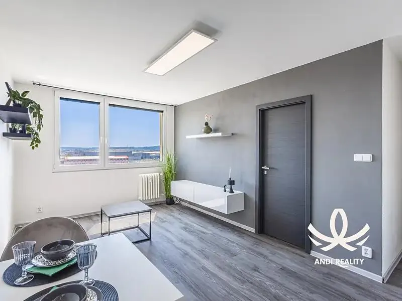 2+kk, 17. listopadu 1195, Mladá Boleslav, Středočeský kraj