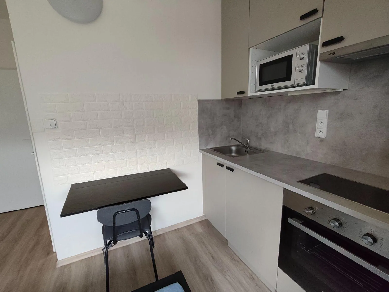 1+kk, Jasmínová 2688/48, Praha 10 - Záběhlice
