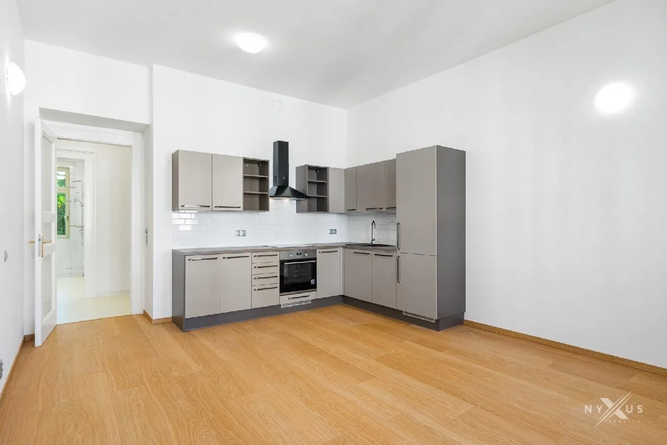 2+kk, Máchova 1121/4, Praha 2 - Vinohrady