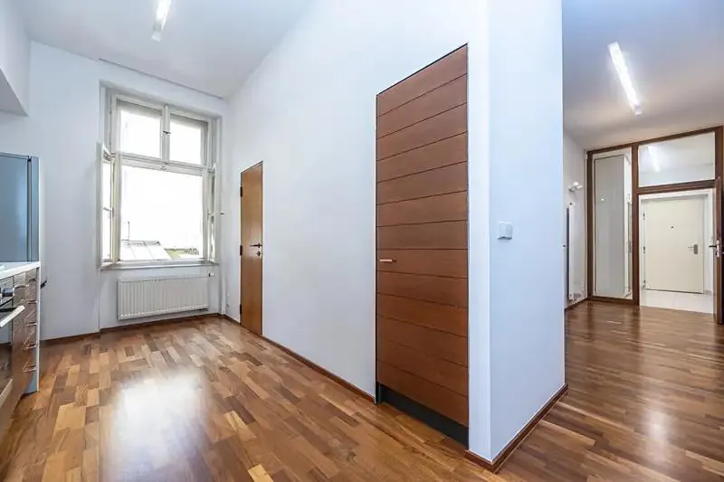 2+1, Svornosti 921/14, Praha 5 - Smíchov