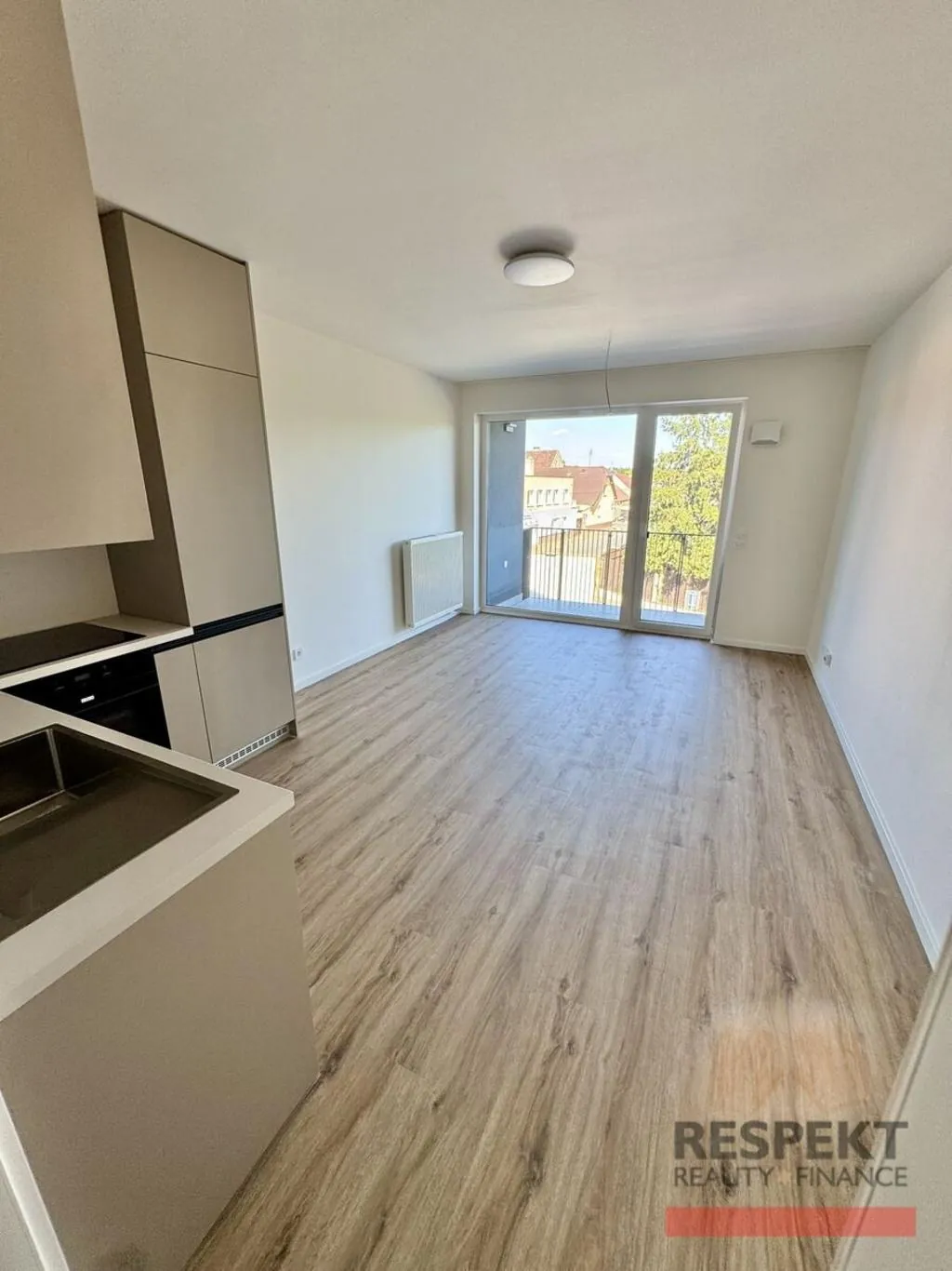 1+kk, Ke křížku 1084/9, Kladno, Středočeský kraj