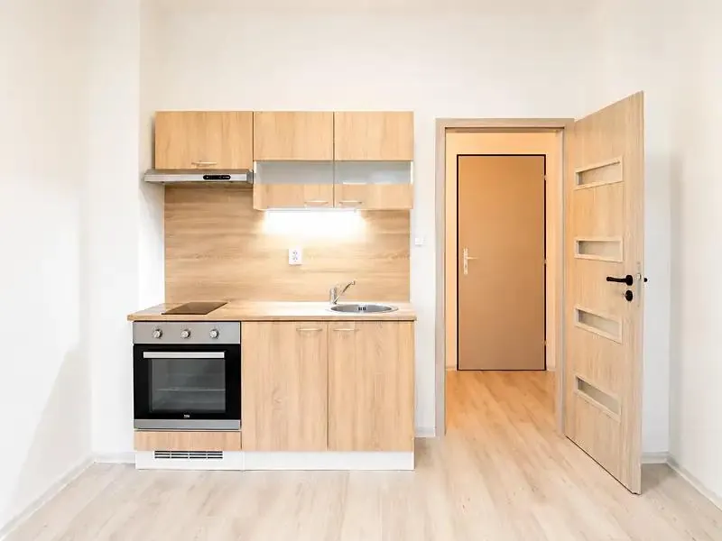 1+kk, Slepá 870, Milovice, Nymburk, Středočeský kraj
