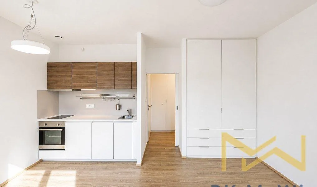 1+kk, Lucemburská, Praha 3 - Žižkov
