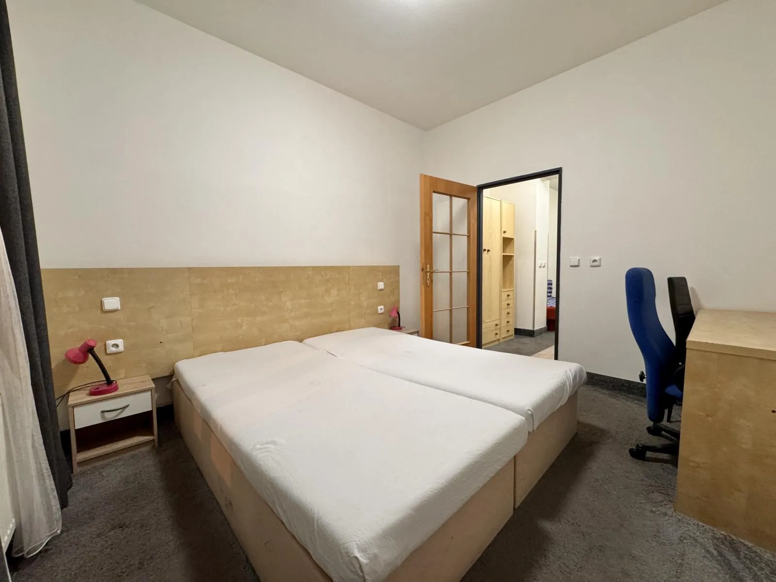2+kk, U Santošky 933/20, Praha 5 - Smíchov