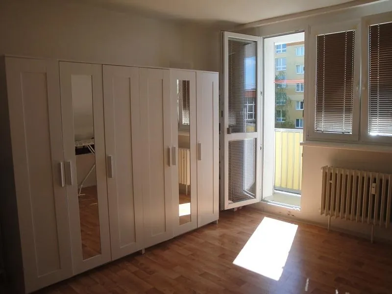 2+1, Roztoky, Praha-západ, Středočeský kraj