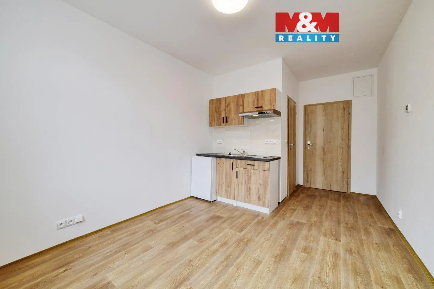 1+kk, Hlavní třída, Mariánské Lázně, Cheb, Karlovarský kraj