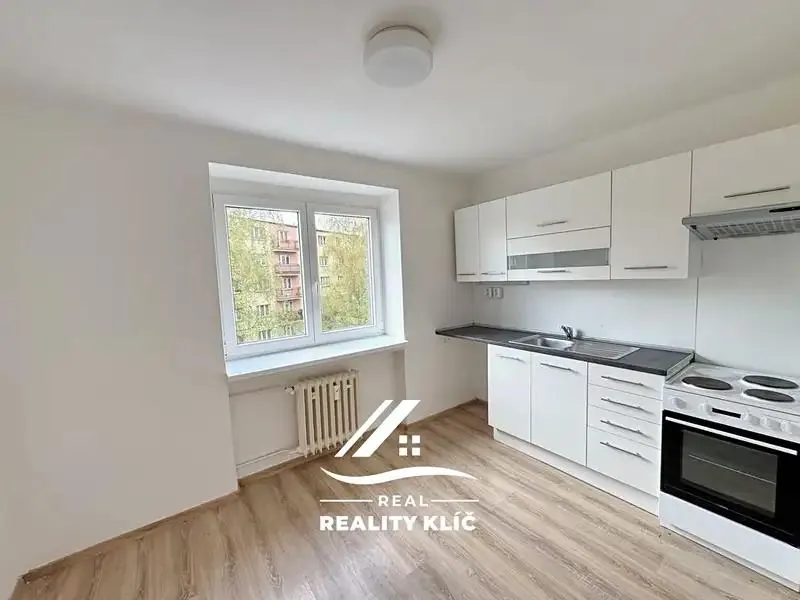 1+1, Severní 845/6, Hlučín, Opava, Moravskoslezský kraj