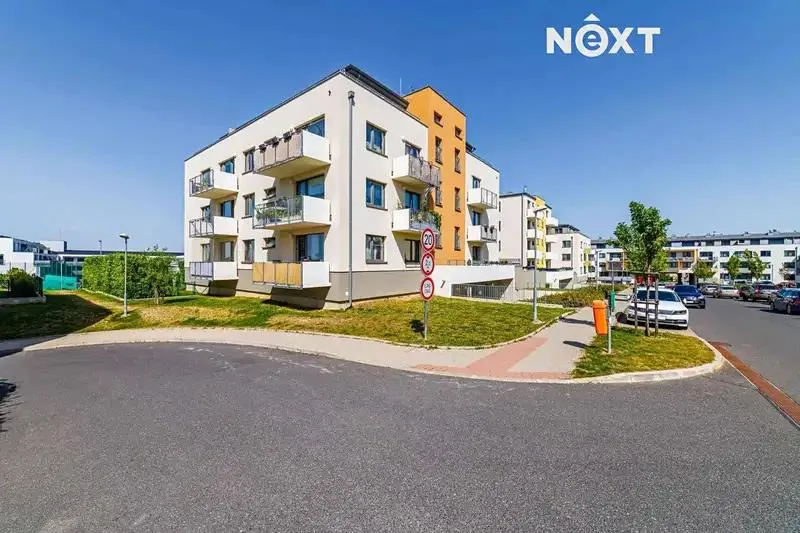 2+kk, T. G. Masaryka 1067, Horoměřice, Praha-západ, Středočeský kraj