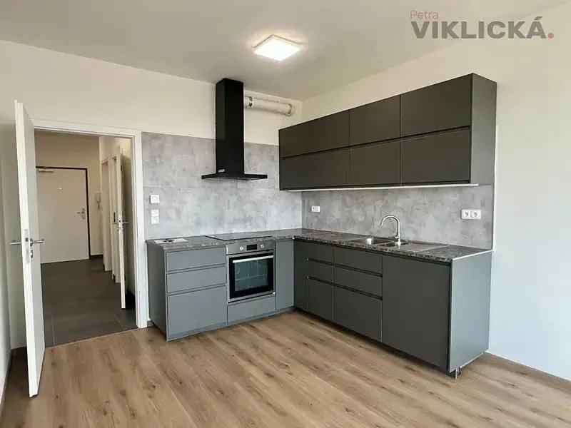2+kk, Choceradská 3362/2, Praha 4 - Záběhlice