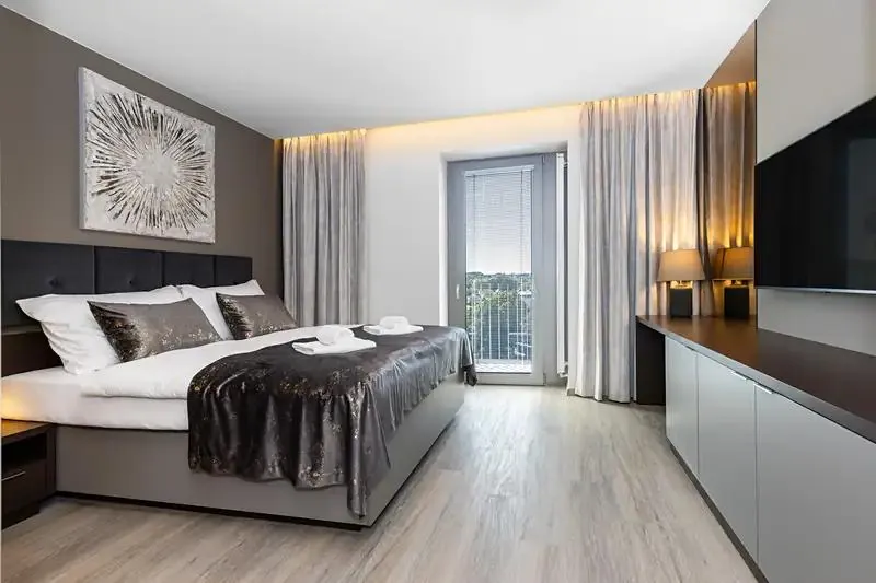 1+kk, Na Brně 370, Hradec Králové, Královéhradecký kraj