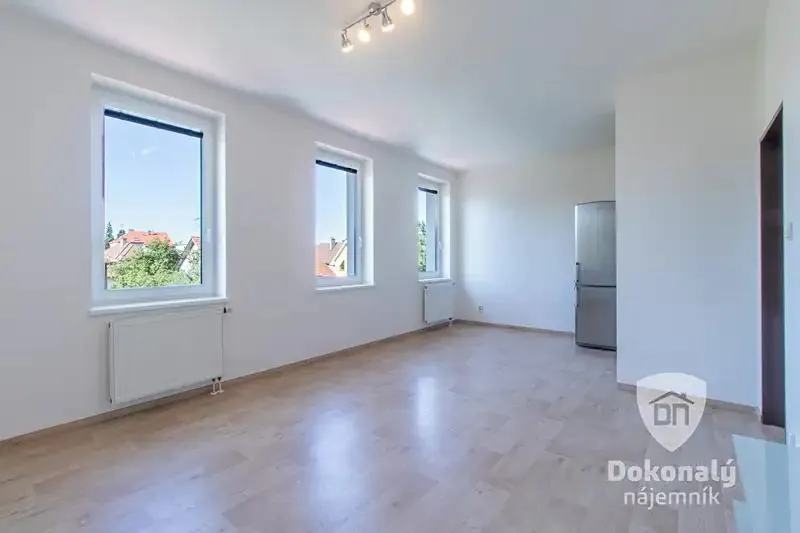 2+kk, Lásenická 1512, Praha 9 - Kyje