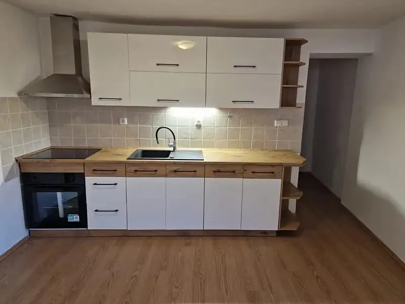 1+1, Ostruhová 58/9, Mělník, Středočeský kraj