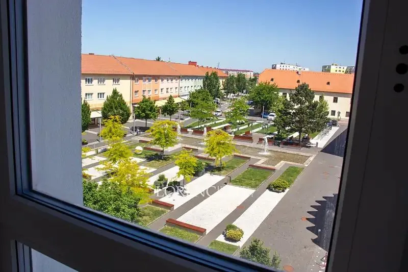 2+kk, náměstí Míru, Veselí nad Moravou, Hodonín, Jihomoravský kraj
