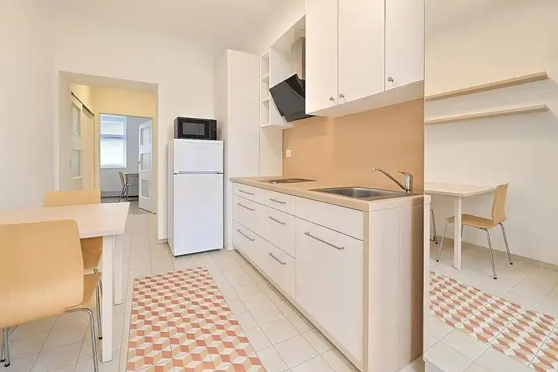 1+1, Kosmákova 3956/30, Brno-město, Jihomoravský kraj