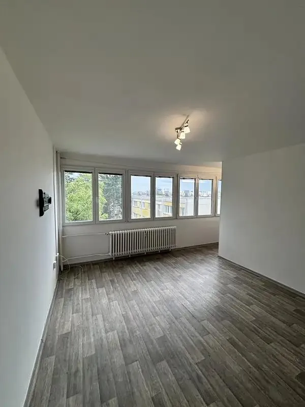 1+kk, Severní 758/38, Hradec Králové, Královéhradecký kraj