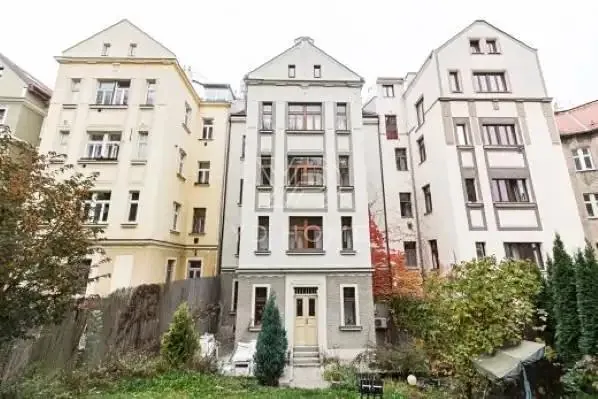 2+kk, Mrázovka 1173/5, Praha 5 - Smíchov