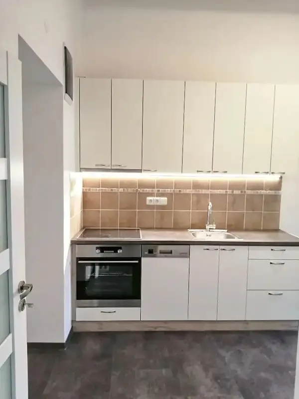 1+1, Botanická 598/10, Brno-město, Jihomoravský kraj