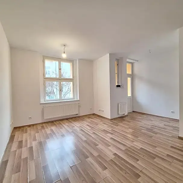 3+kk, Roháčova 1666/94, Praha 3 - Žižkov