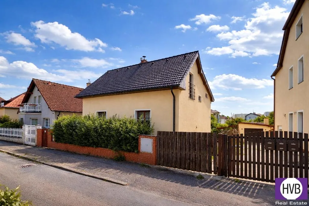 4+kk, Boženy Němcové, Úvaly, Praha-východ, Středočeský kraj