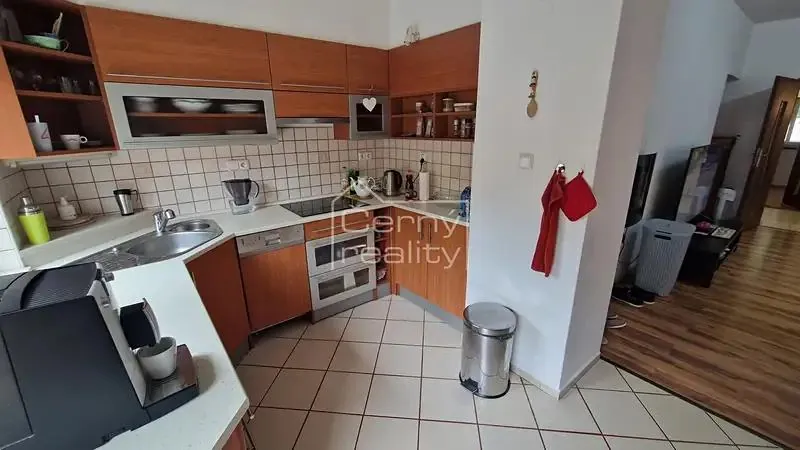 2+kk, V Ráji 862, Pardubice, Pardubický kraj