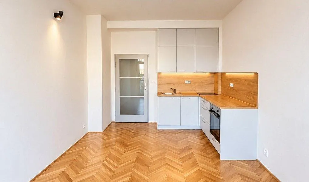 2+kk, Záhřebská, Praha 2 - Vinohrady