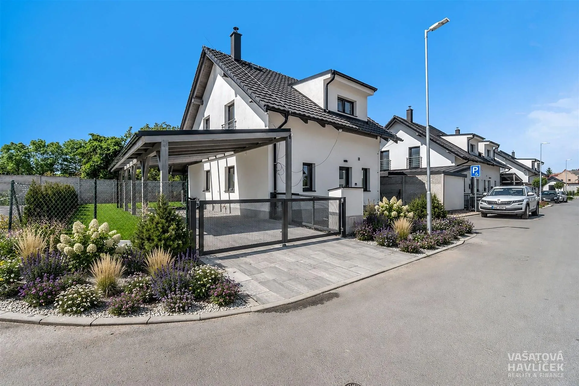 4+kk, 706, Černilov, Hradec Králové, Královéhradecký kraj