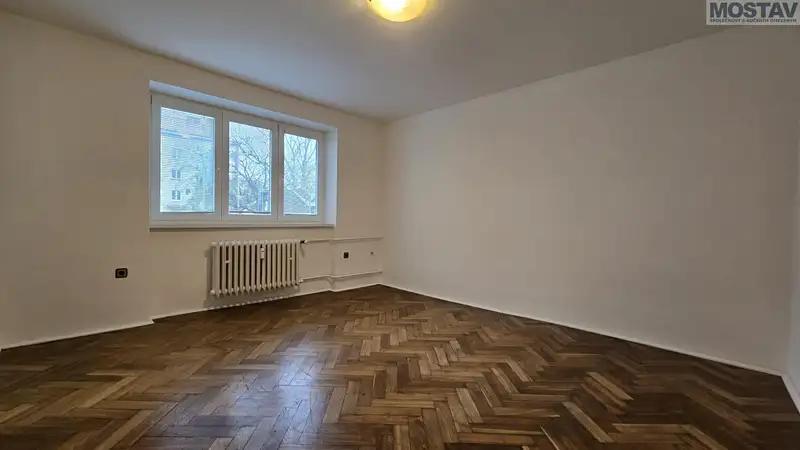 1+1, U Zámeckého parku, Litvínov, Most, Ústecký kraj