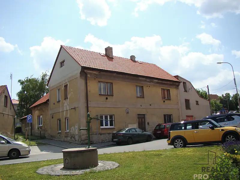 2+kk, Jiráskova, Smečno, Kladno, Středočeský kraj