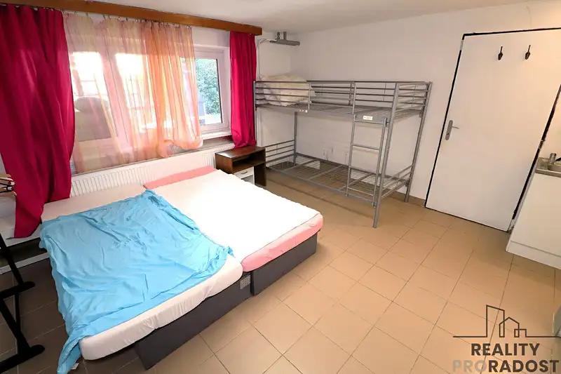 1+1, Slunečná, Ivančice, Brno-venkov, Jihomoravský kraj