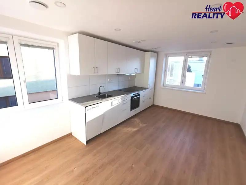 1+1, Palackého, Štítina, Opava, Moravskoslezský kraj