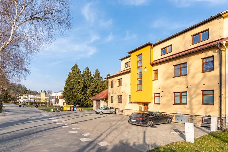 2+1, Nábřeží, Luhačovice, Zlín, Zlínský kraj