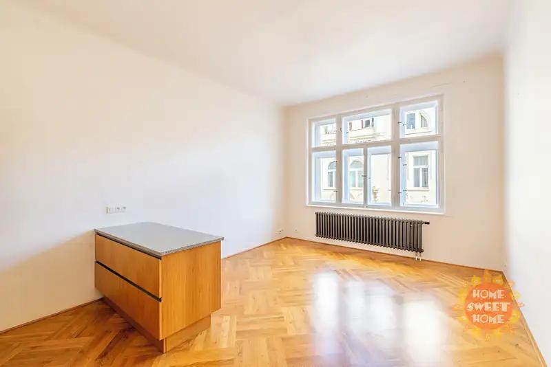 3+kk, Maiselova, Praha 1 - Josefov