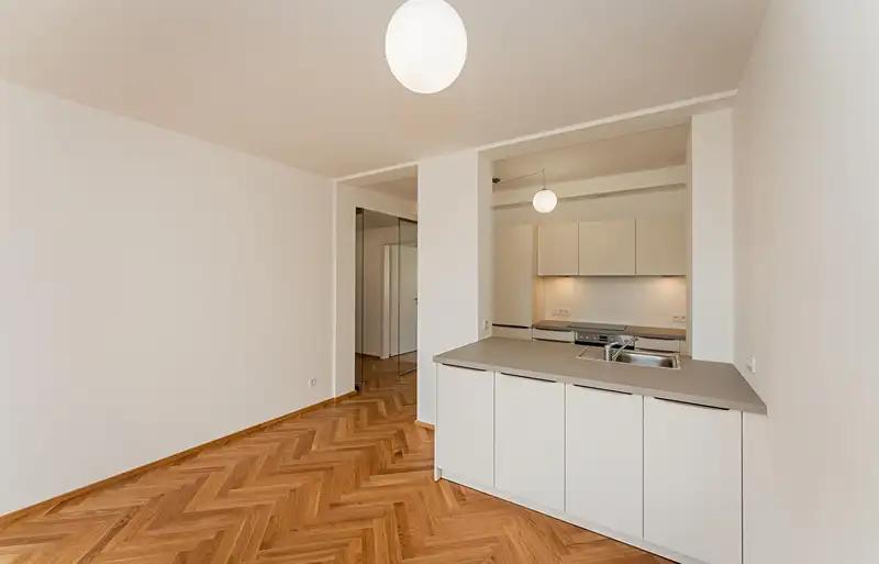 3+kk, Seifertova, Praha 3 - Žižkov