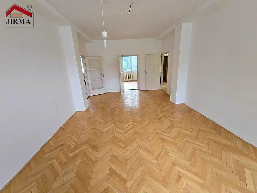 3+1, U Křižovatky, Kolín, Středočeský kraj
